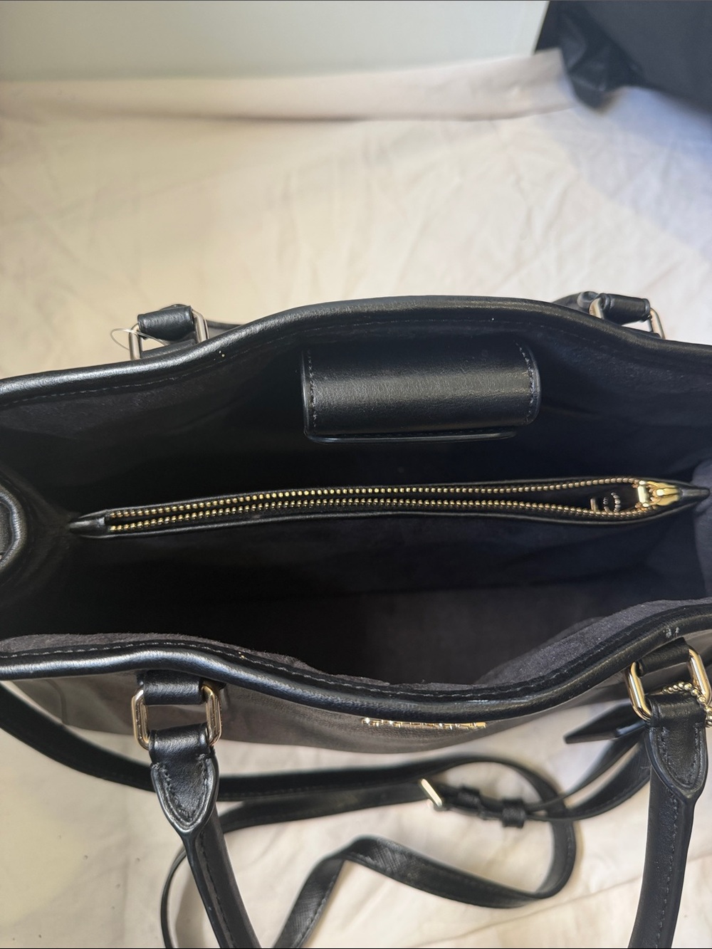 Coach Brown Signature Satchel with Black Trim - Picture 4 of 8